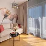 Apartment Rentplanet - Dmowskiego Wroclaw