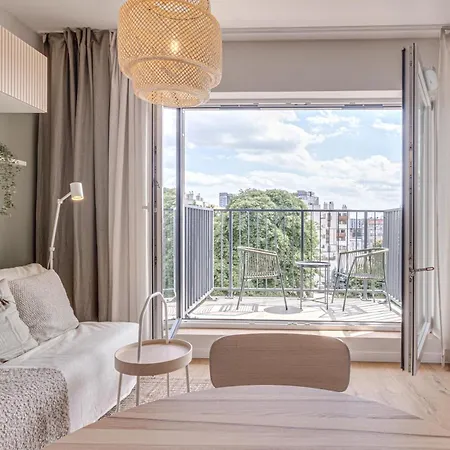 Apartment Rentplanet - Dmowskiego *