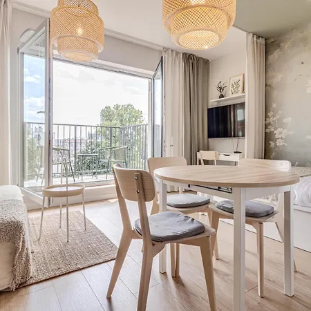 Apartment Rentplanet - Dmowskiego *