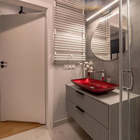 Rentplanet - Dmowskiego Wroclaw