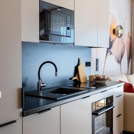 Rentplanet - Dmowskiego Apartament *