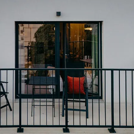 Rentplanet - Dmowskiego *