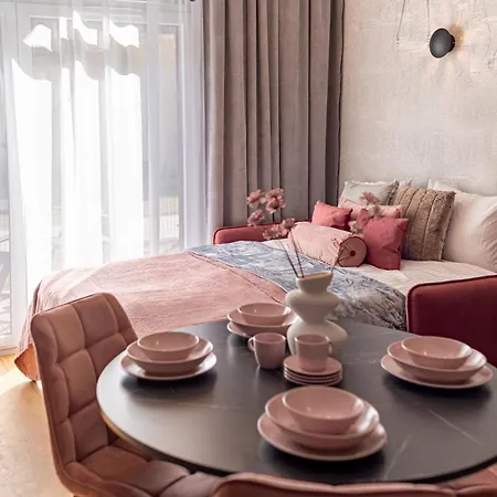 Rentplanet - Dmowskiego *